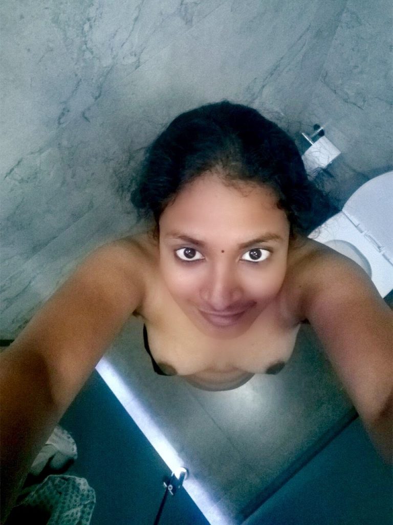 https://www.tamilsex.co/wp-content/uploads/2018/05/7D997F7D-CE88-4E8B-A680-FC99B5644326.jpg