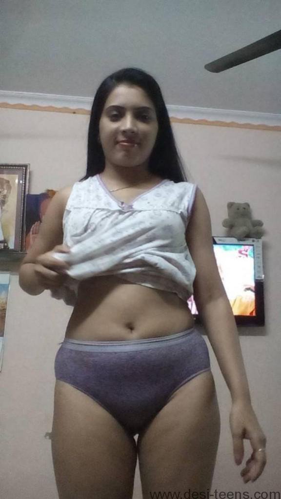 https://www.tamilsex.co/wp-content/uploads/2018/05/Cj7qLtHWYAAtPBT.jpg