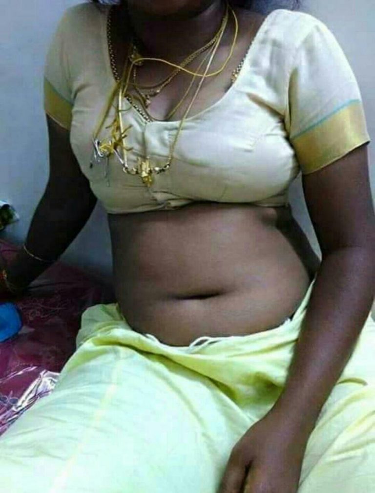 https://www.tamilsex.co/wp-content/uploads/2018/05/aunty-boobies-3-1-768x1009.jpg