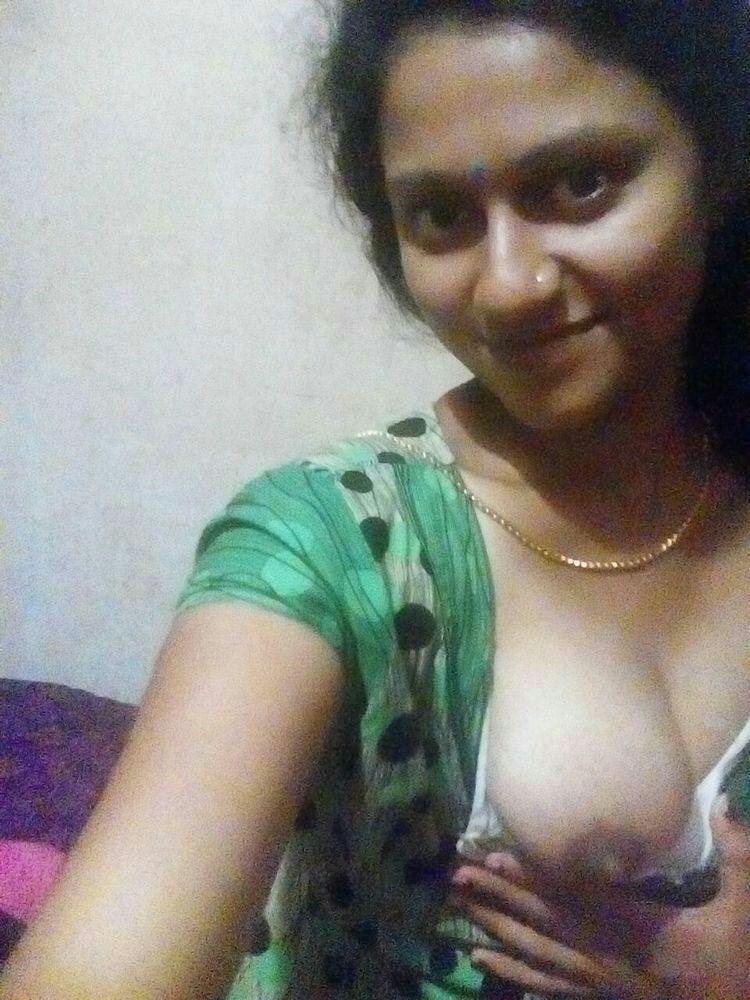https://www.tamilsex.co/wp-content/uploads/2018/05/tamil-boobies-8.jpg