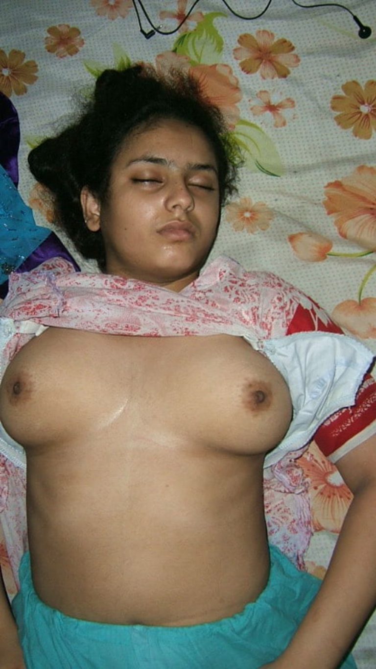 Slideshow bhabhi ki nangi photo * antarvasna photos.